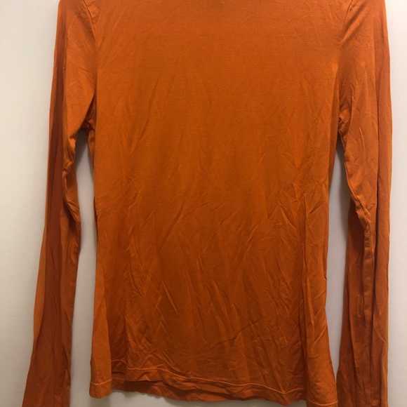 Clothes - Picture 15 of 16